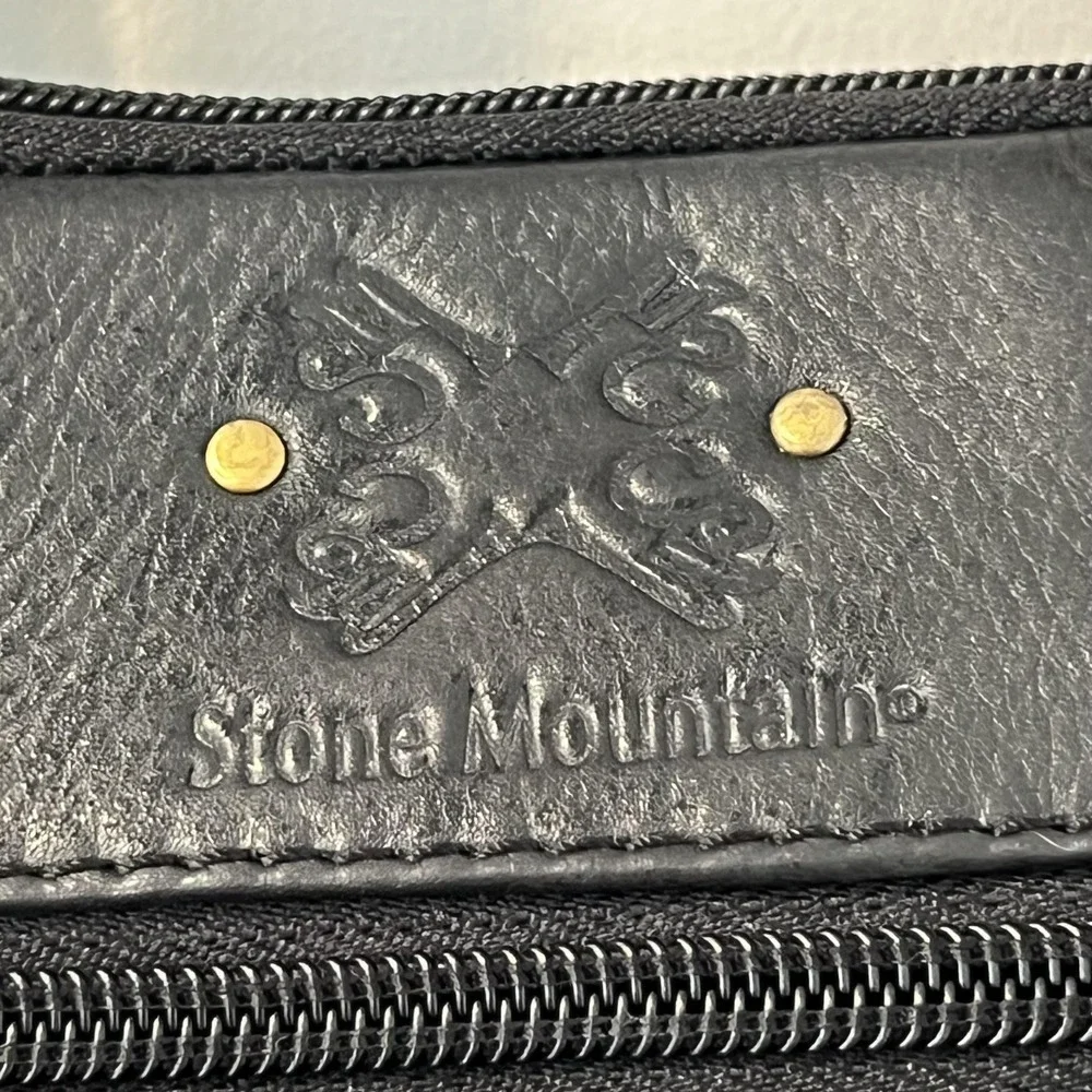 Stone Mountain Shoulder Bag Womens Medium Black Leather Studded Gold Hardware